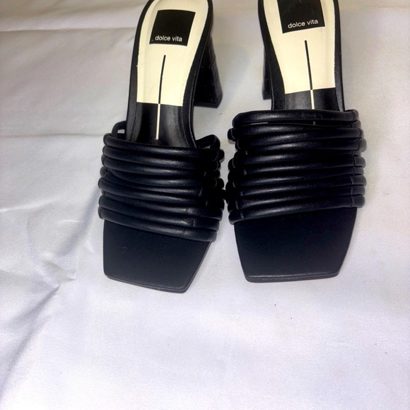 Dolce Vita Priana Slide Heel Sandal, Black, Women Size 7 - Picture 3 of 6